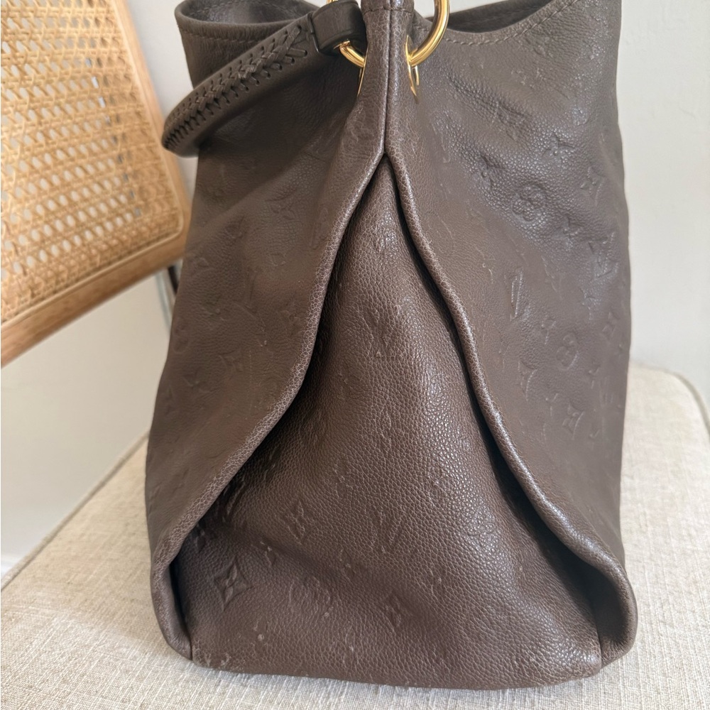 Louis Vuitton Terre Momogram Empreinte Artsy MM Bag Hobo Bag - Picture 3 of 7